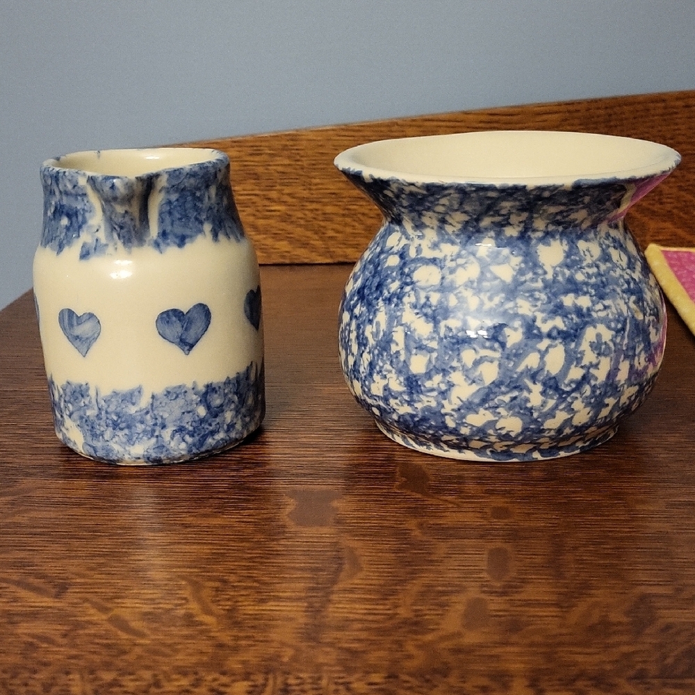 Blue and Cream Heart Patterned Ceramic Set - Picture 8 of 8